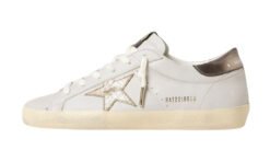 Super-star con stella in MV crackle